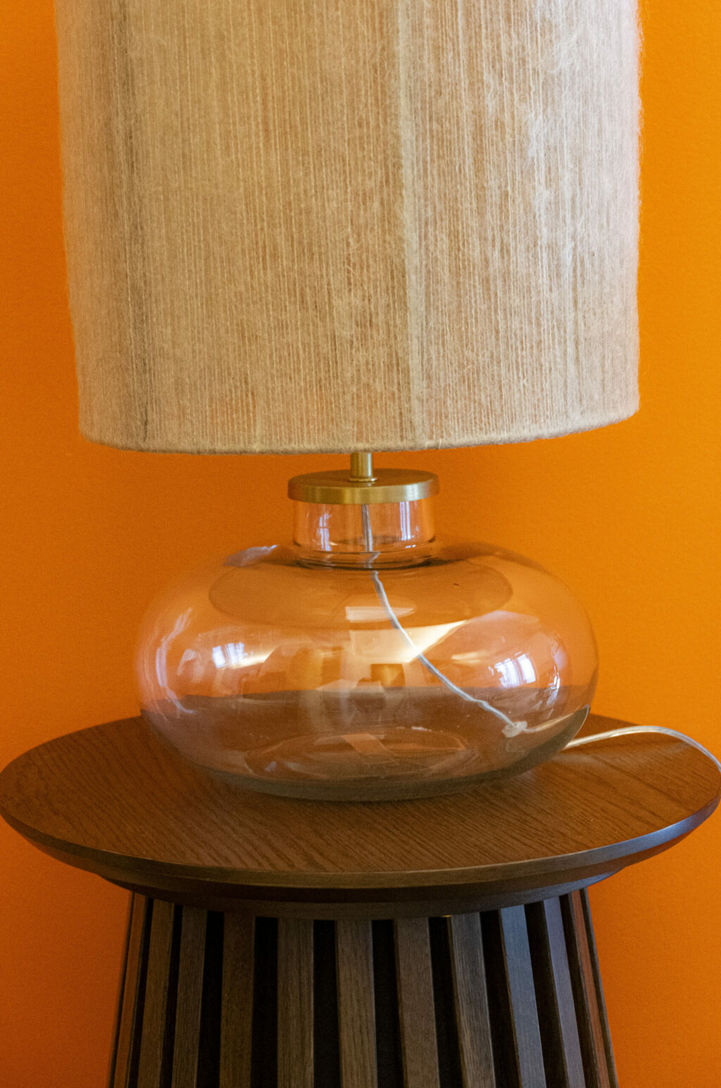 Pied de lampe en verre